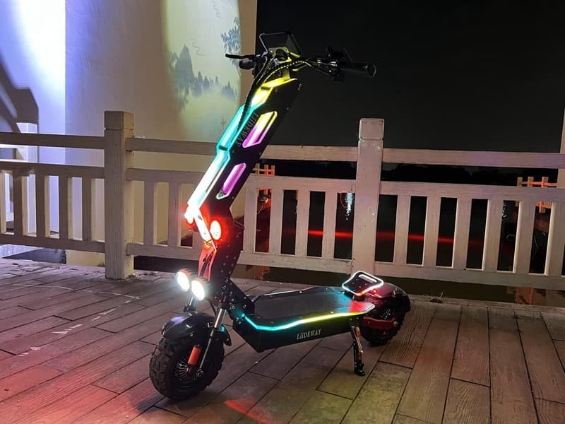 china electric tri scooter