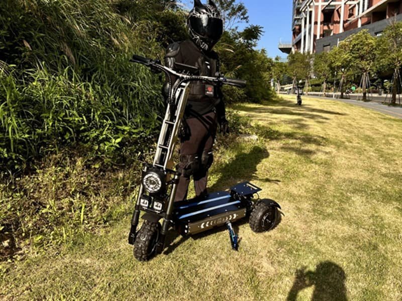 electric scooter car