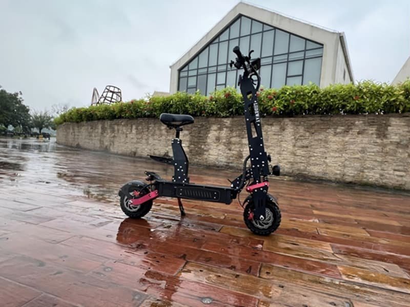 electric scooter clothing