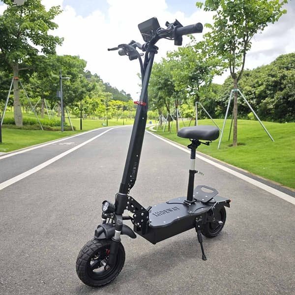 electric scooter that turns into a suitcase