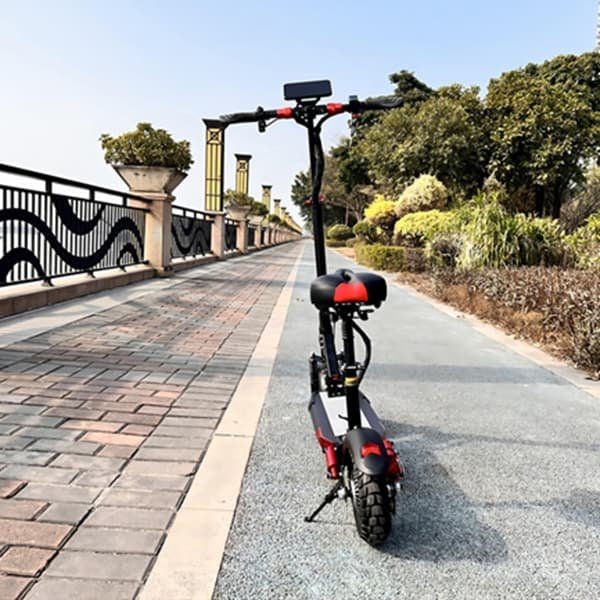 electric scooter with basket with keys for children