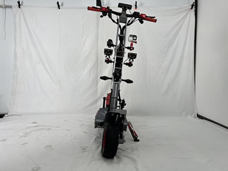 electric scooters foot pegs