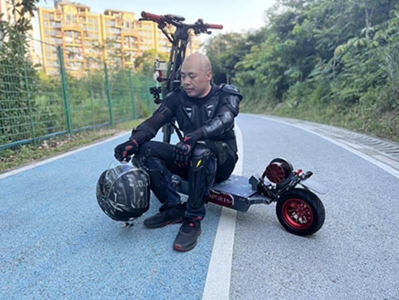 ienyred electric scooter