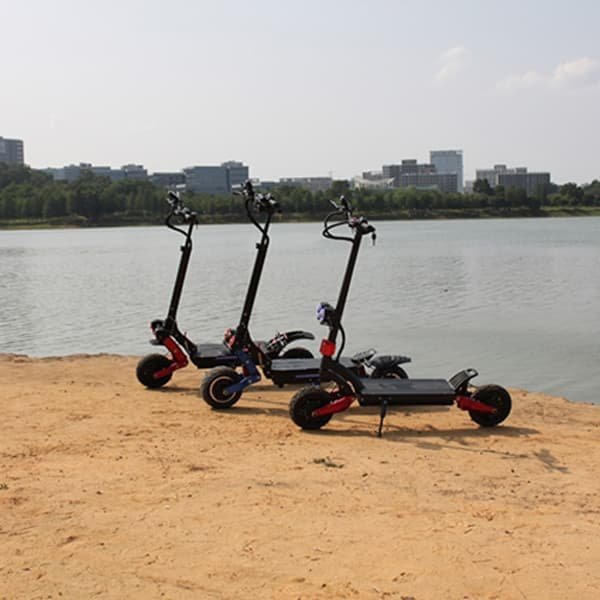 mobility three wheel electric scooter