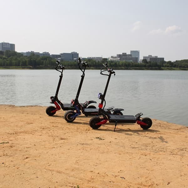 scooters electric with hub motor